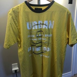 💜 Urban Behaviour men’s weighted tee in size L!